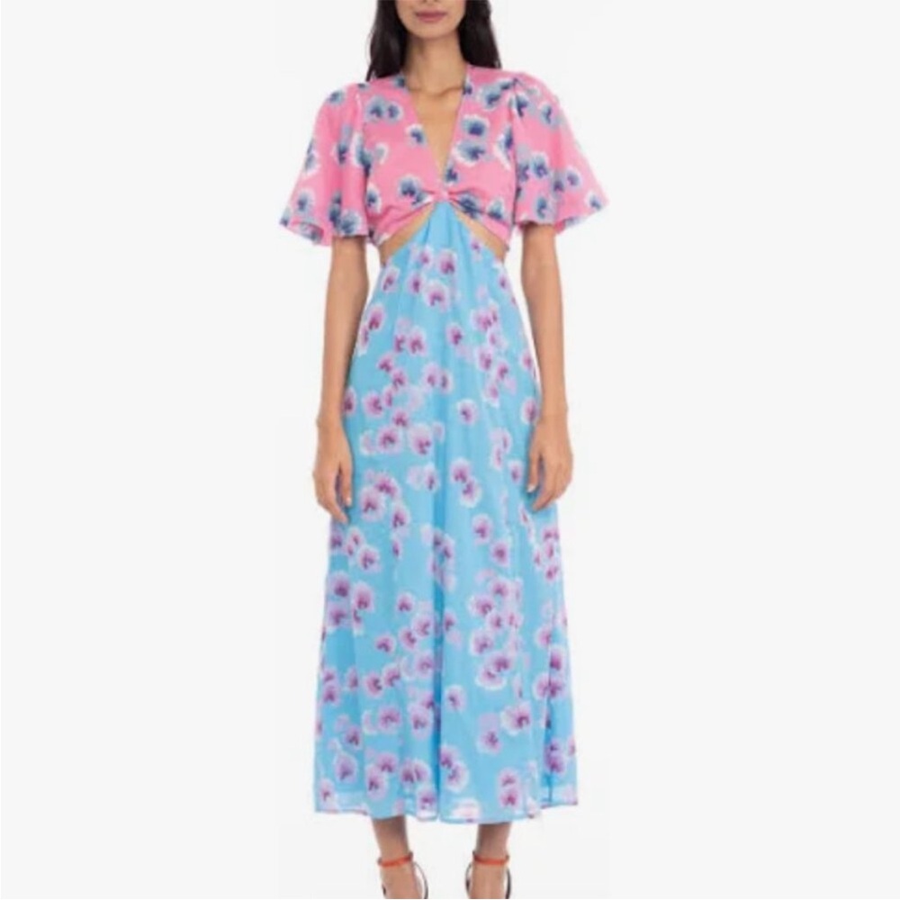 Banjanan Mariana Floral Colorblock Cutout
In bright floral print